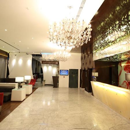 The Elanza Hotel, Bangalore Exterior foto